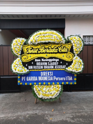 Papan Bunga Duka di Selong